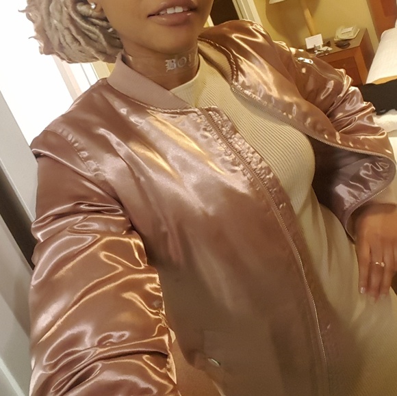 💥 Limited Time! Cool Gal Bomber Jacket – Holiday Clearance! - Picture 6 of 6